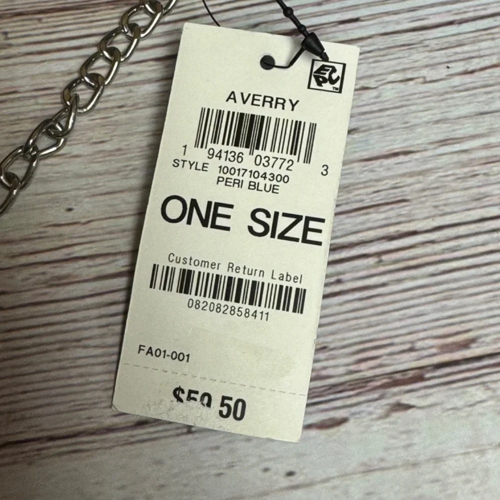 I.N.C. INTERNATIONAL CONCEPTS Averry Tunnel Convertible Clutch Crossbody - Picture 6 of 6